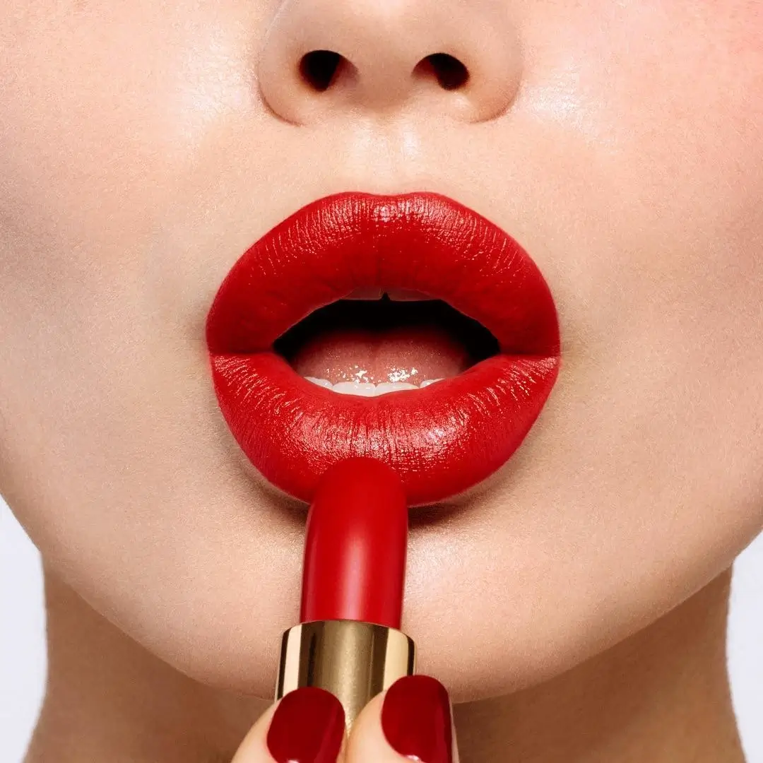 son-lancome-l-absolu-rouge-lipstick